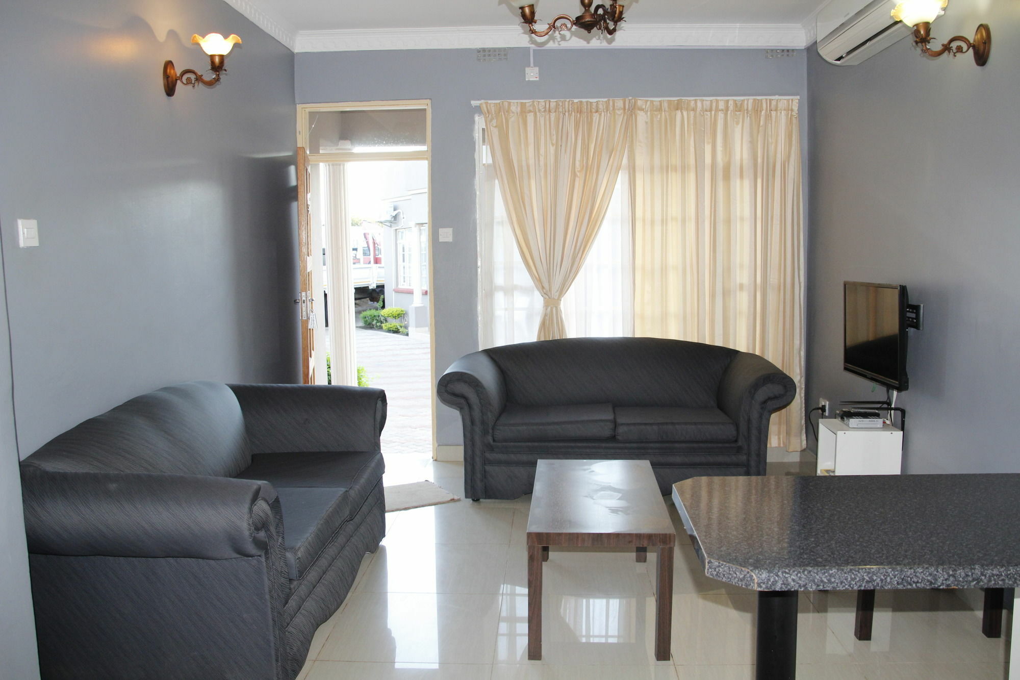 Asante Apartments ليفينغستون المظهر الخارجي الصورة
